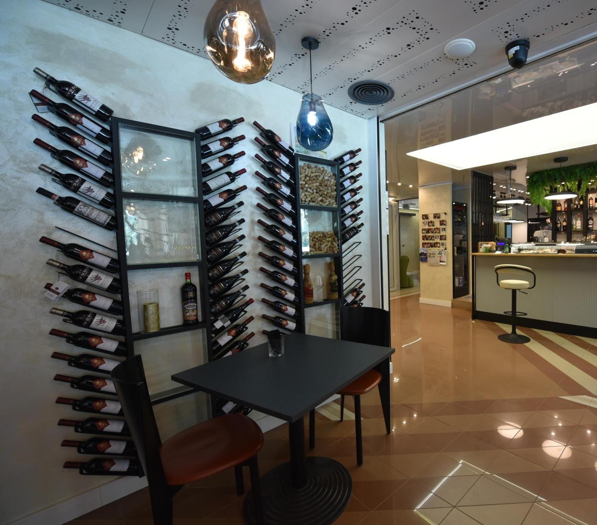 Hotel Celis Барчис Екстериор снимка